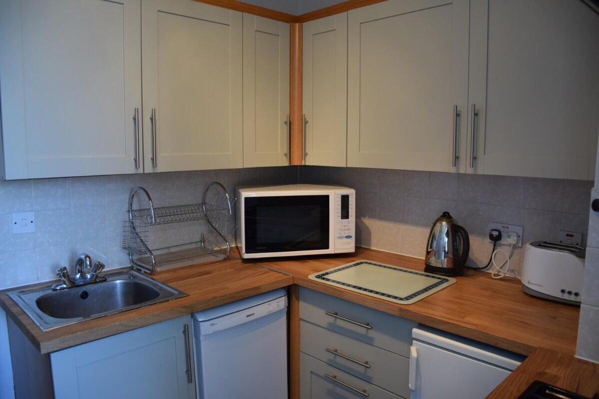 One Marine Place Port Bannatyne Bilik gambar