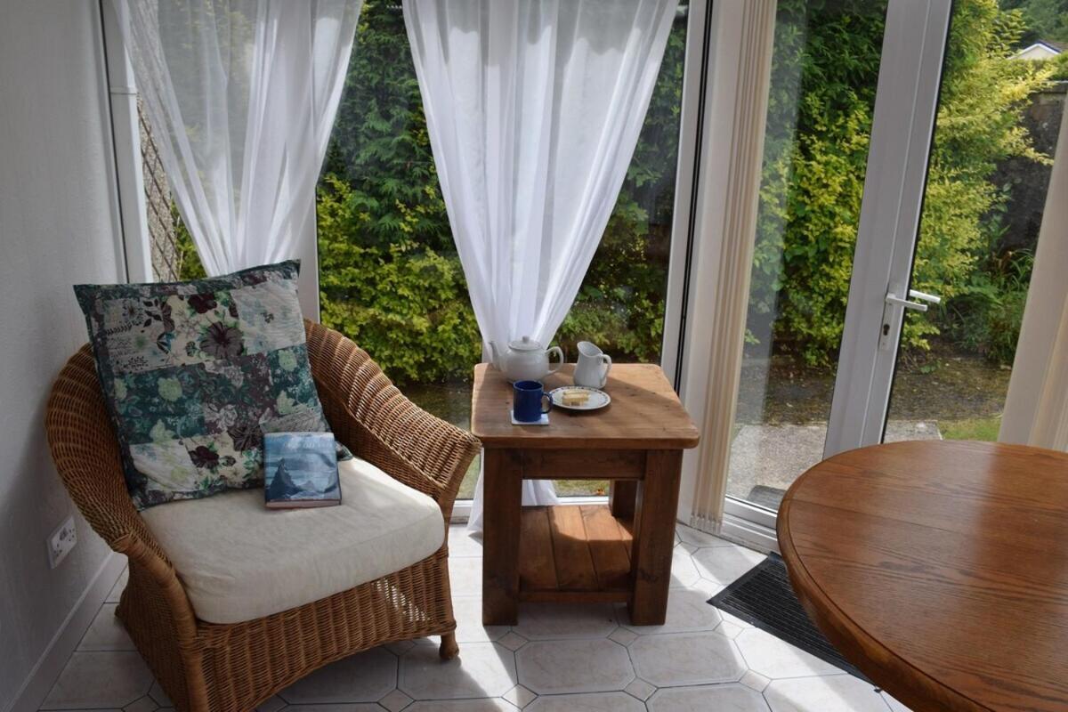 One Marine Place Port Bannatyne Bilik gambar